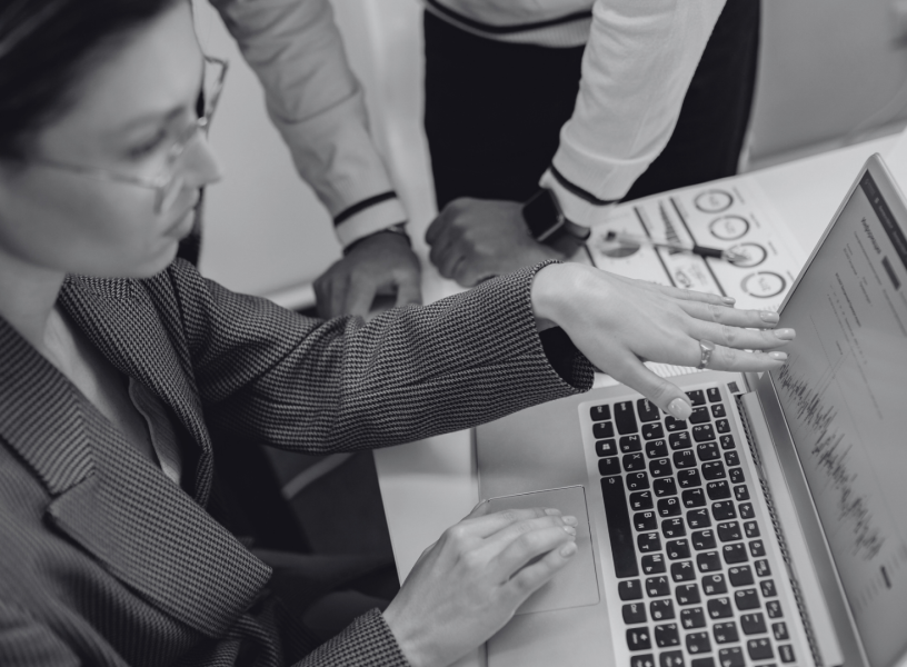 Aprende a construir una propuesta de valor diferencial sólida, creíble y alineada con tu cliente para destacar en mercados saturados.